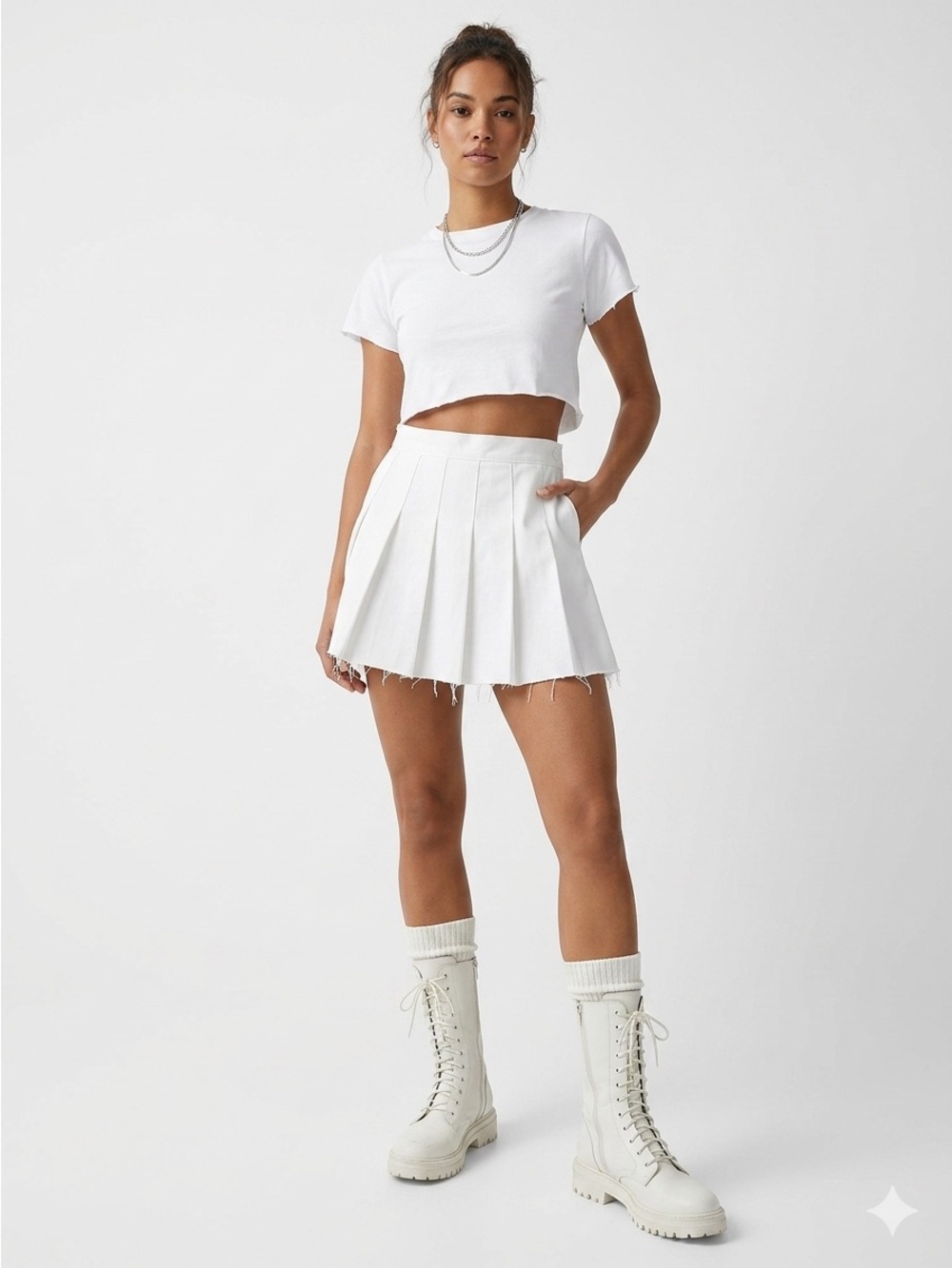 CHEERLEADING White Pleated Skirt Edgy Raw Edge M Medium EUC Cheer Punk Grunge
